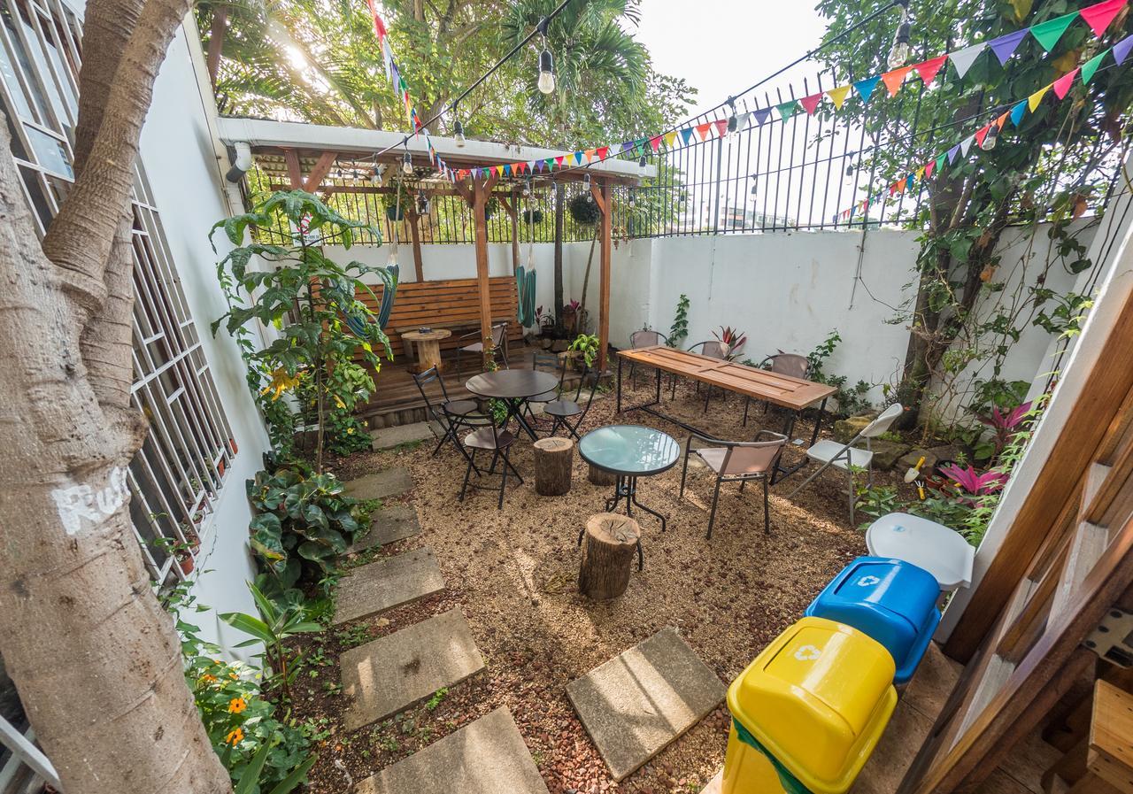 Tripon Open House Hostel San José Kültér fotó