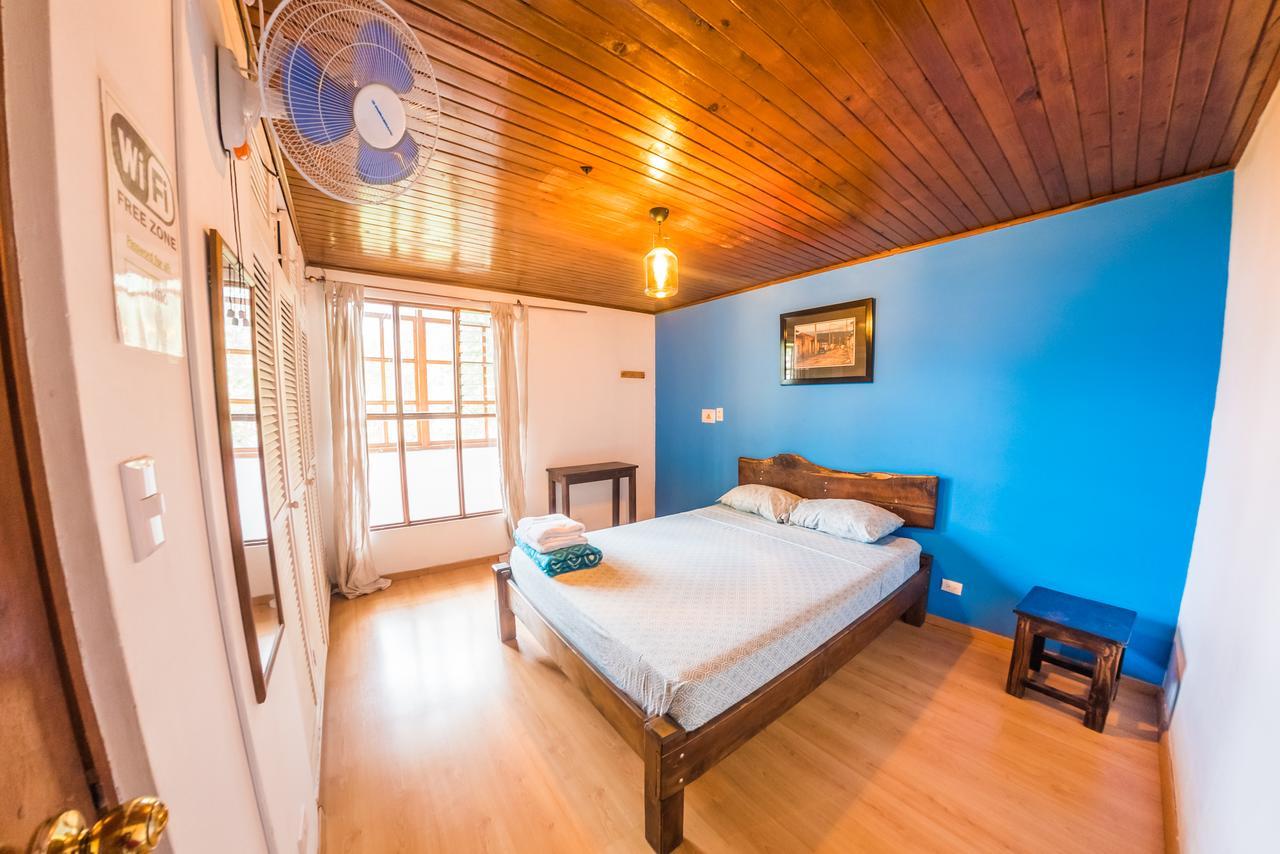 Tripon Open House Hostel San José Kültér fotó